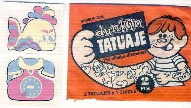 Envoltorio de chicle Dunkin con tatuajes.