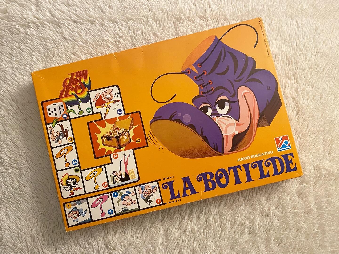 Caja del juego de mesa La Botilde.