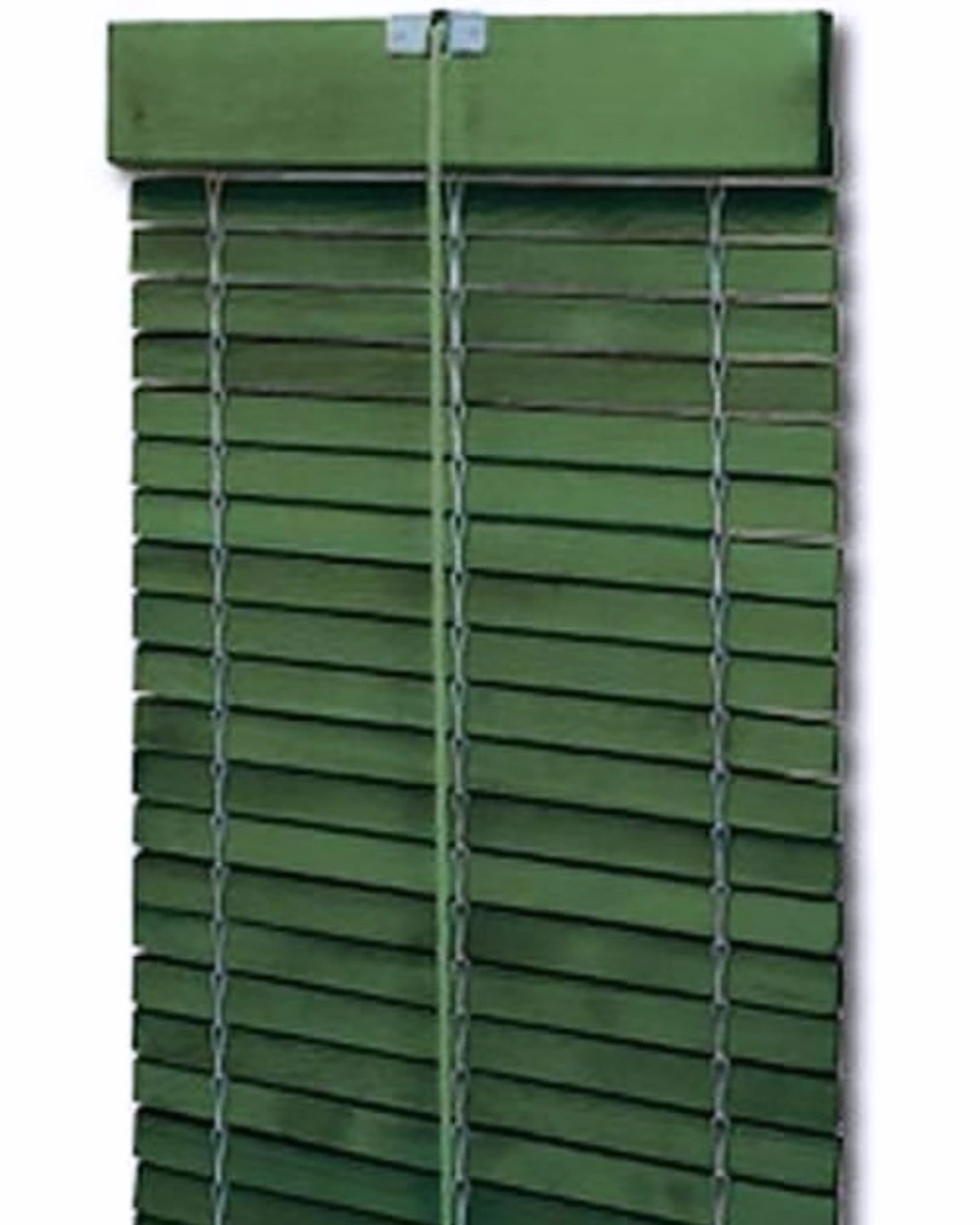 Persiana veneciana verde.