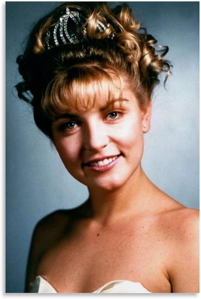 Retrato de Laura Palmer, personaje de Twin Peaks, con una diadema
