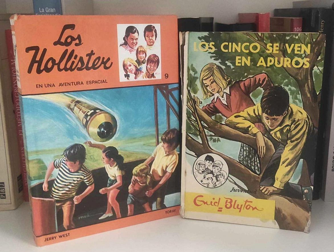 Libros de Los Hollister y de Los Cinco.