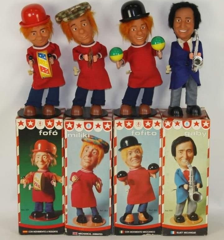 Muñecos de los Payasos de la tele en sus cajas