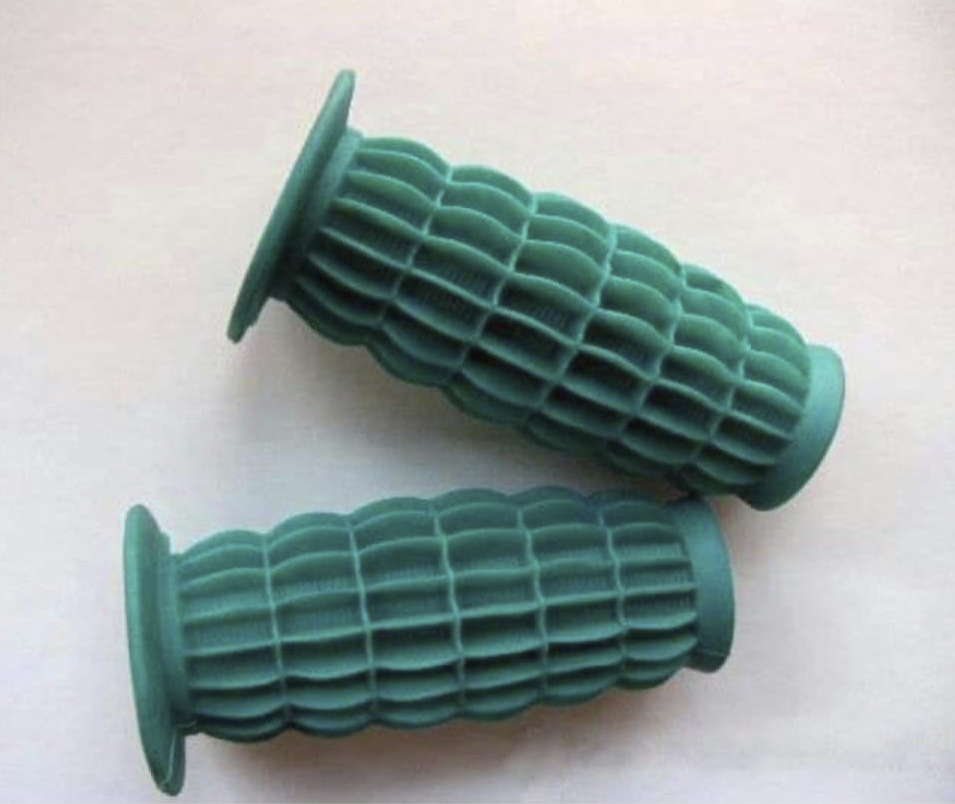 Dos puños de goma verdes de manillar.