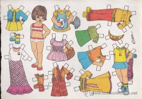 Recortable de muñeca con varios vestidos.
