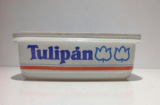 Tarrina de margarina Tulipán.