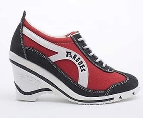 Zapatilla de cuña Paredes roja y negra.